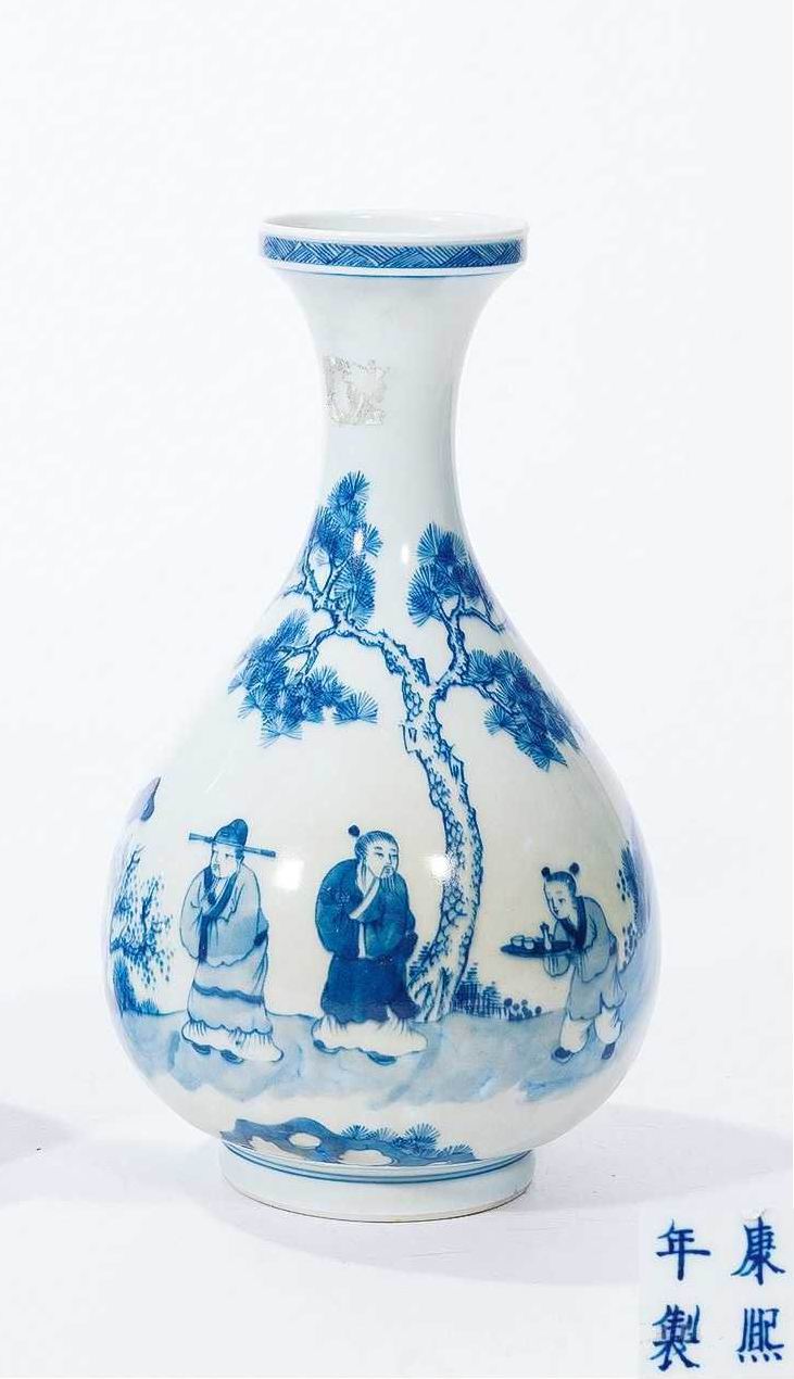 43清 青花人物瓶-1（高23cm..jpg